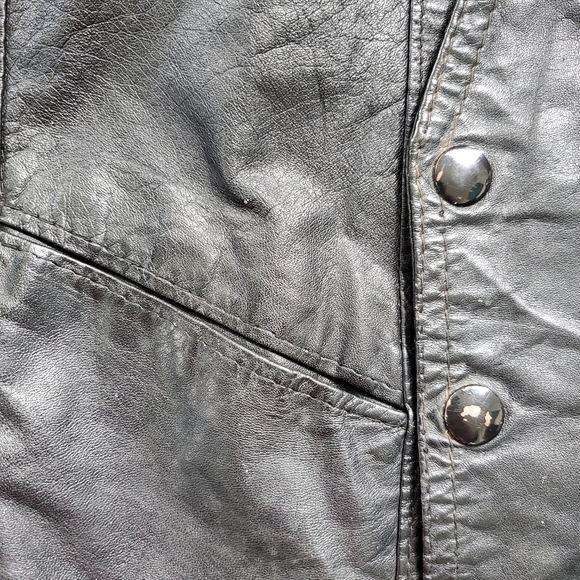 Vintage Black Leather Vest with Snaps - Picture 4 of 5